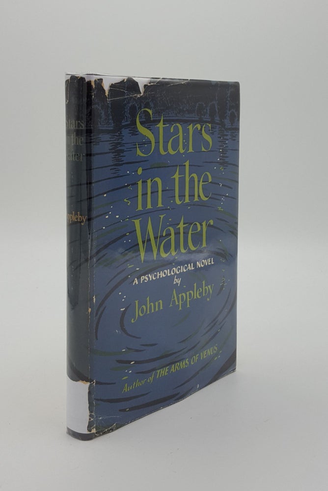 Item #144625 STARS IN THE WATER. APPLEBY John.