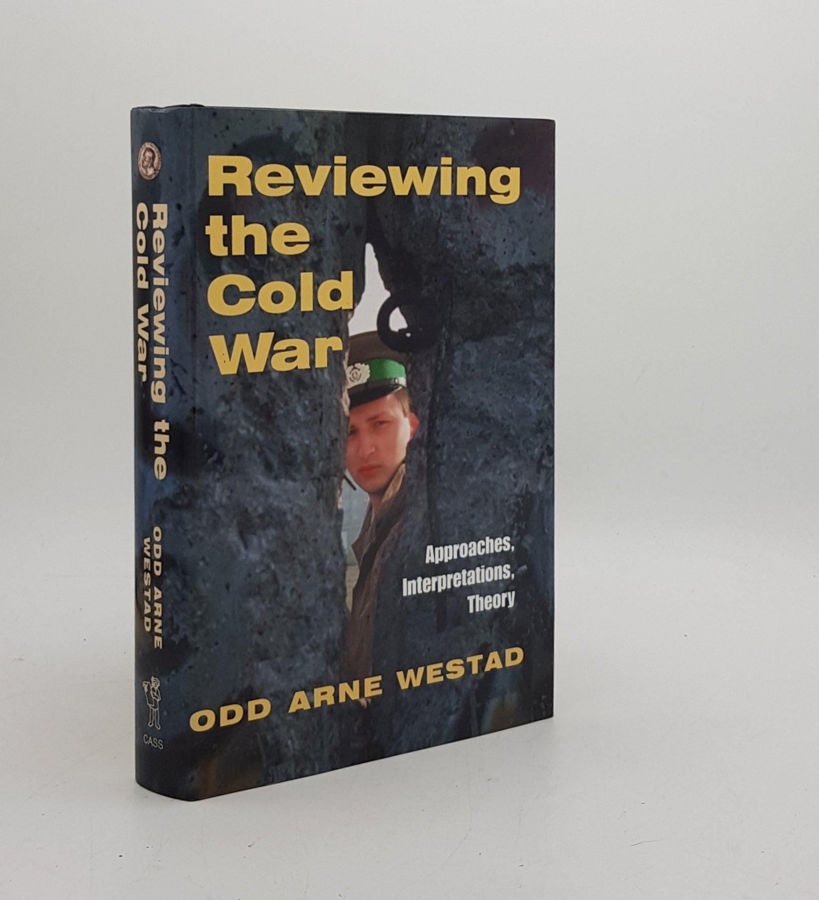 WESTAD Odd Arne - Reviewing the Cold War Approaches Interpretations Theory