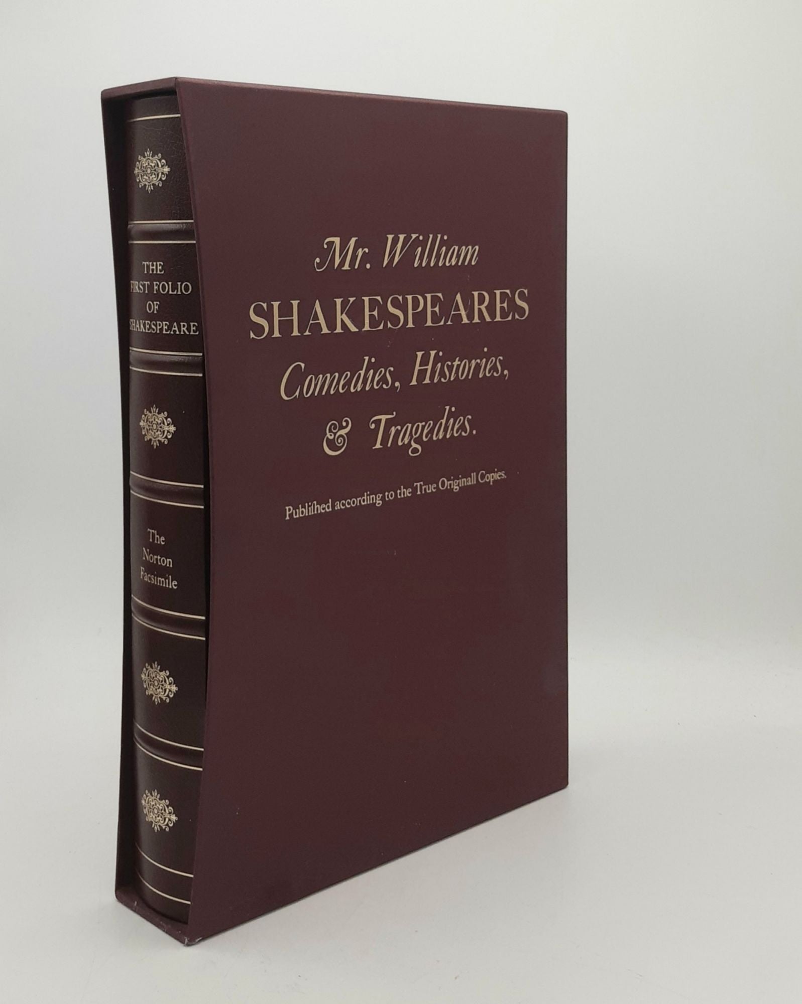 THE FIRST FOLIO OF SHAKESPEARE The Norton Facsimile Based on Folios in the  Folger Shakespeare Library Collection | HINMAN Charlton SHAKESPEARE William