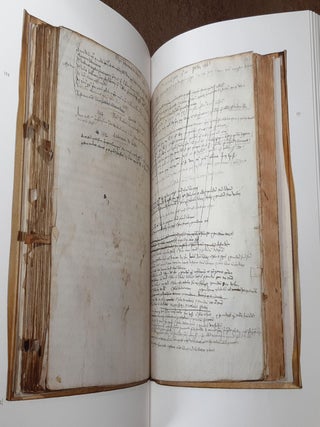 DE L'ARGILE AU NUAGE Une Archéologie des Catalogues.