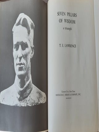 SEVEN PILLARS OF WISDOM A Triumph.