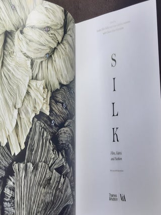 SILK Fibre Fabric and Fashion.